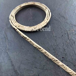 Petite Reeded Scrolls Trim TR739.1 100x0.7cm