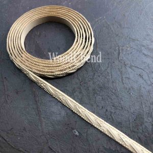 Ribbon & Berries Trim TR751 215x1cm